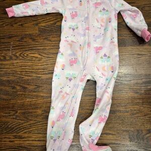 Kids 5T footed pajamas